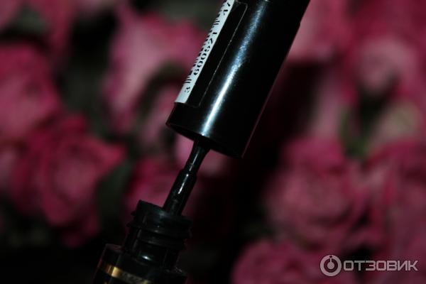 Тушь Loreal Telescopic Carbon Black фото