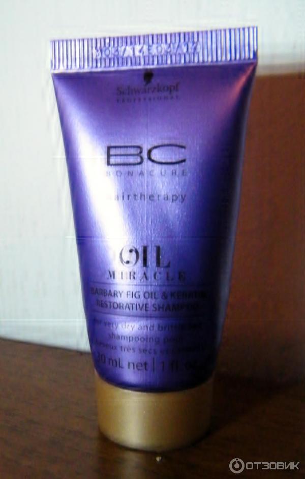 Восстанавливающий шампунь для сухих и ломких волос Bonacure Oil Miracle Barbary Fig Oil & Keratin Restorative Shampoo фото