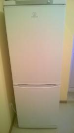 Холодильник Indesit BIA 18 фото