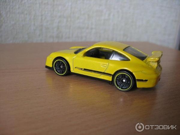 Детские машинки Hot Wheels фото