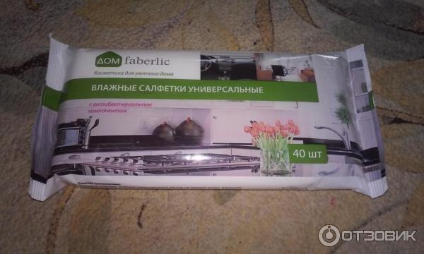 Влажные салфетки Faberlic универсальные с антибактериальным эффектом фото