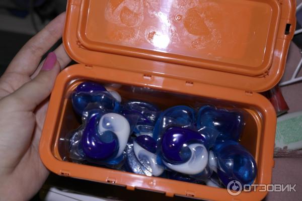 Капсулы Tide Go Pods с прикосновением аромата Lenor фото