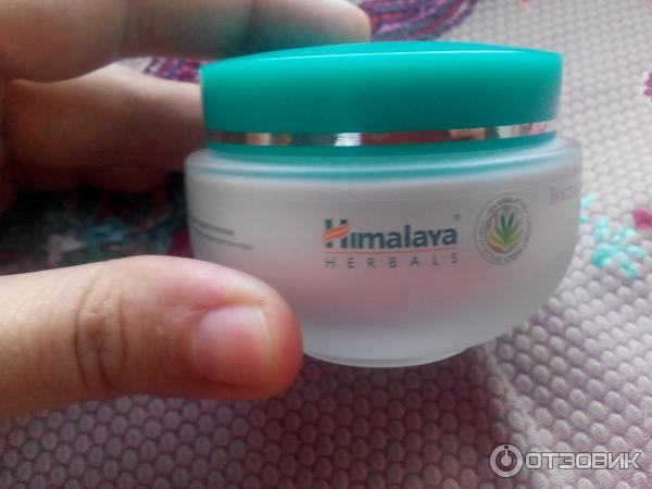 Восстанавливающий ночной крем Himalaya Herbals Revitalizing Night Cream фото