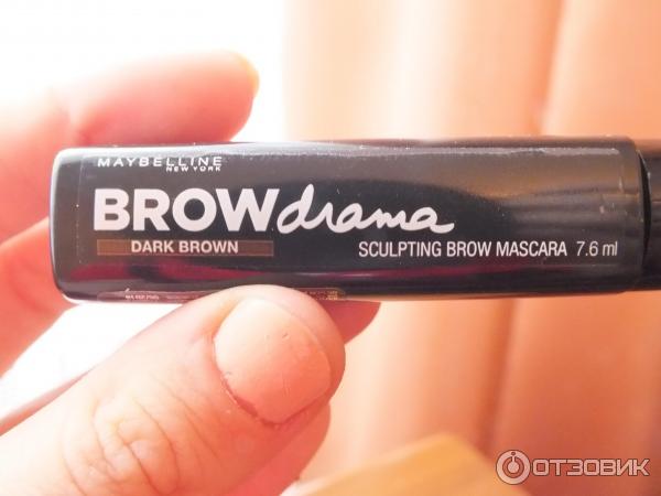 Тушь для бровей Maybelline New York Brow drama фото