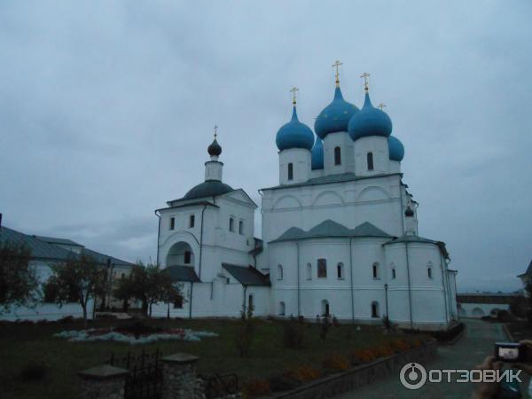 Мужской Высоцкий монастырь (Россия, Серпухов) фото