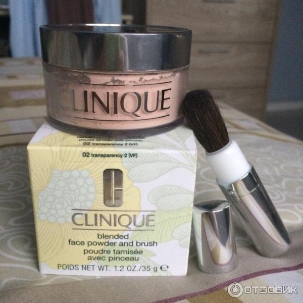 Рассыпчатая пудра со светоотражающими частицами Clinique Blended Face Powder and Brush фото