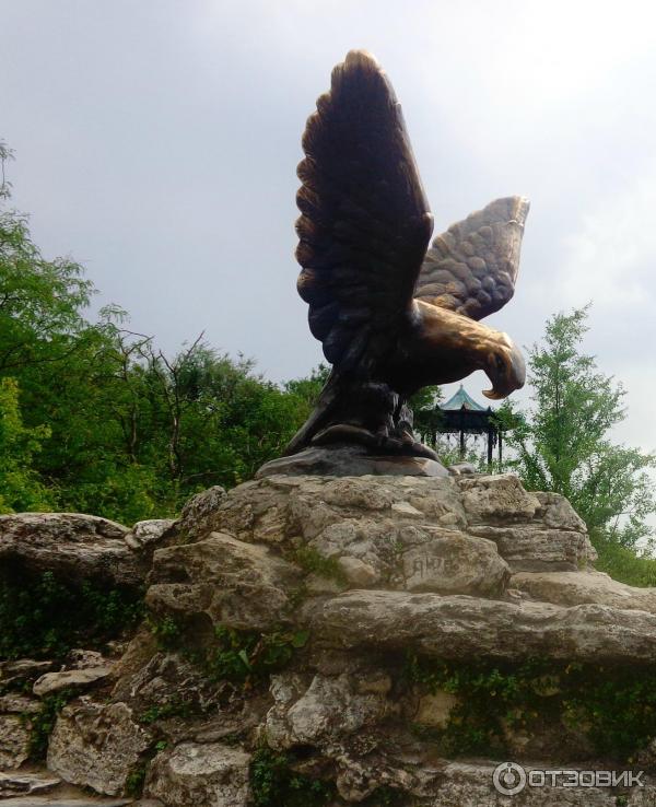 Пятигорск путеводитель. Памятник слепакову в пятигорске. Пятигорск ландшафт. Путеводитель по пятигорску. Пятигорск машук провал.