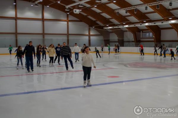 Расписание каток ледоград ростов. Каток Ice Arena Ростов на Дону. Каток на Западном в Ростове-на-Дону айс Арена. Ледовый дворец Ростов на Дону. Ледовый каток в Ростове на Дону на Западном.