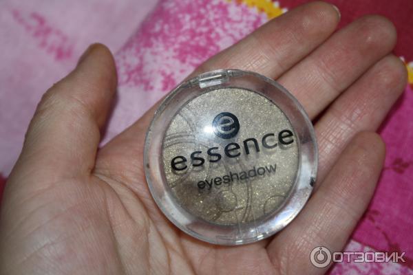 Тени для век Essence Mono Eyeshadow фото