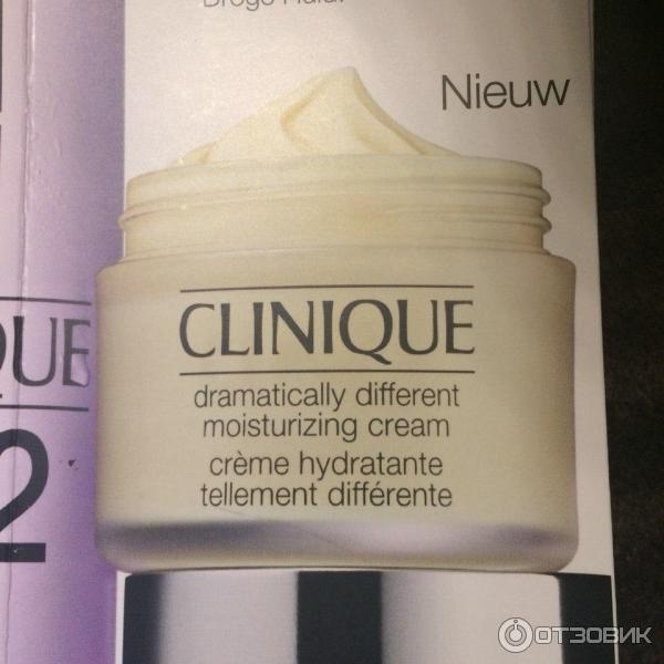 Уникальный увлажняющий крем Clinique Dramatically Different Moisturizing Lotion фото