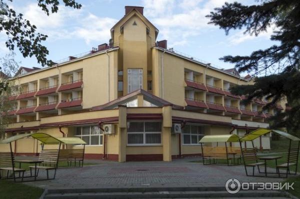 Санаторий приморский в белоруссии. Санаторий приморский белоруссия фото. Санаторий приморский минская область. Санаторий приморский белоруссия бассейн. Приморский беларусь санаторий.