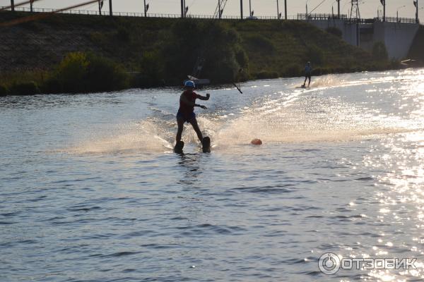 Вейкборд уфа. Фигуры для вейкпарков. Калуга водохранилище. Вейкборд калуга. Вейкбординг на лебедке.