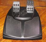 Руль Logitech MOMO Racing Force Feedback фото