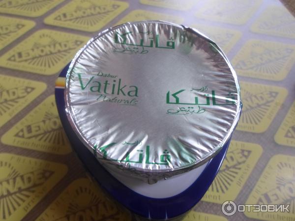 Ночной восстанавливающий крем для волос Dabur Vatika Night Repair Hair Cream фото