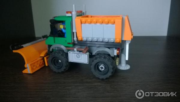 Конструктор LEGO City Great Vehicles 60083 Снегоуборочный грузовик фото