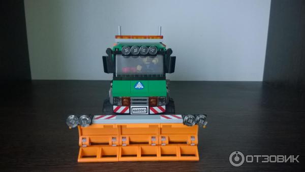 Конструктор LEGO City Great Vehicles 60083 Снегоуборочный грузовик фото