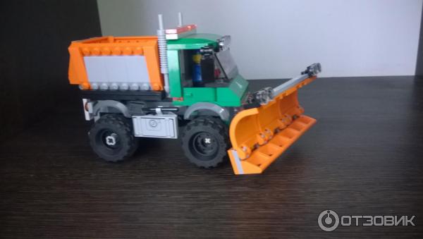 Конструктор LEGO City Great Vehicles 60083 Снегоуборочный грузовик фото