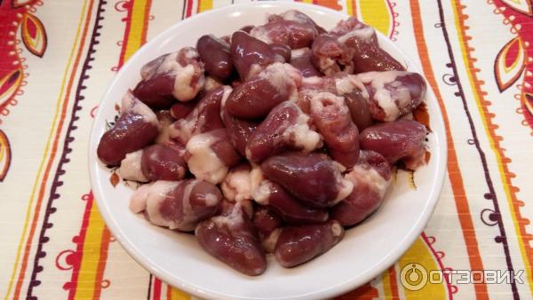 Вкусно замариновать сердечки. Салат с куриными сердечками и маринованным луком. куриные сердечки по-корейски рецепт.