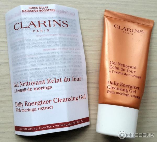 Очищающий гель Clarins Gel Nettoyant Eclat du Jour придающий сияние коже фото