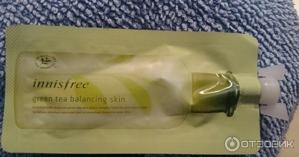 Тоник Innisfree Green Tea Balancing Skin