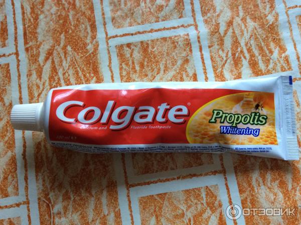 Зубная паста Colgate - Отбеливающая с фторидом, кальцием, прополисом фото