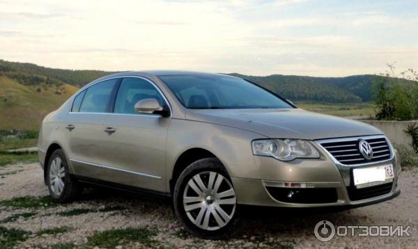 Автомобиль Volkswagen Passat В6 седан фото