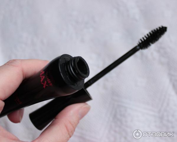 Тушь для ресниц Bourjois Volume Glamour MAX фото