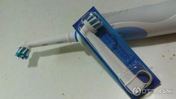 Насадка Oral-B crossAction